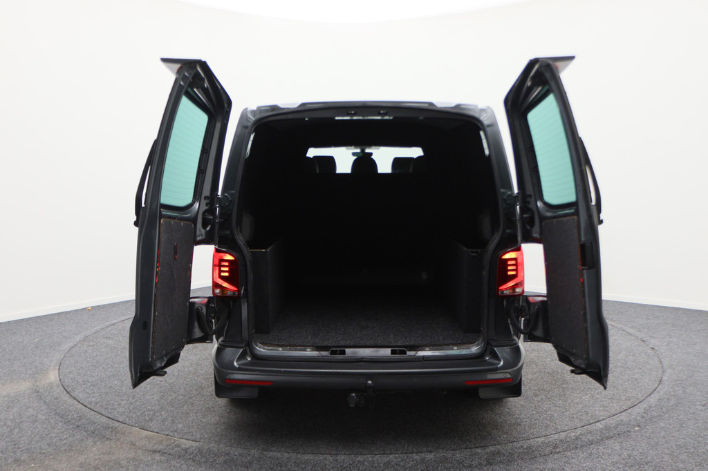 Volkswagen Transporter 2.0 TDI DSG L2H1 30 DC Highline 16