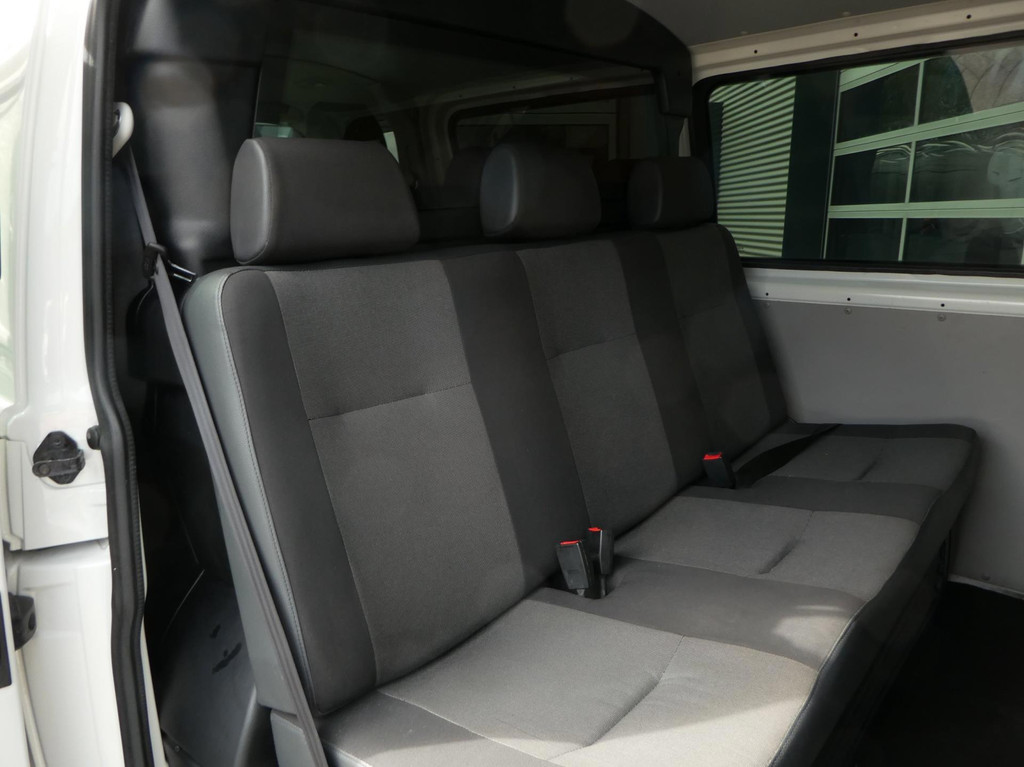 Volkswagen Transporter 2.0 TDI Euro 6, L2H1 DC dubbel Cabine, 6-zits 8