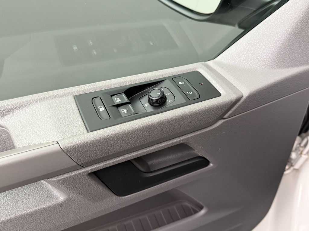 Volkswagen Transporter 2.0TDI Koelauto 12/220V Dag-nacht aansluiting | Achterdeuren | Airco | 8