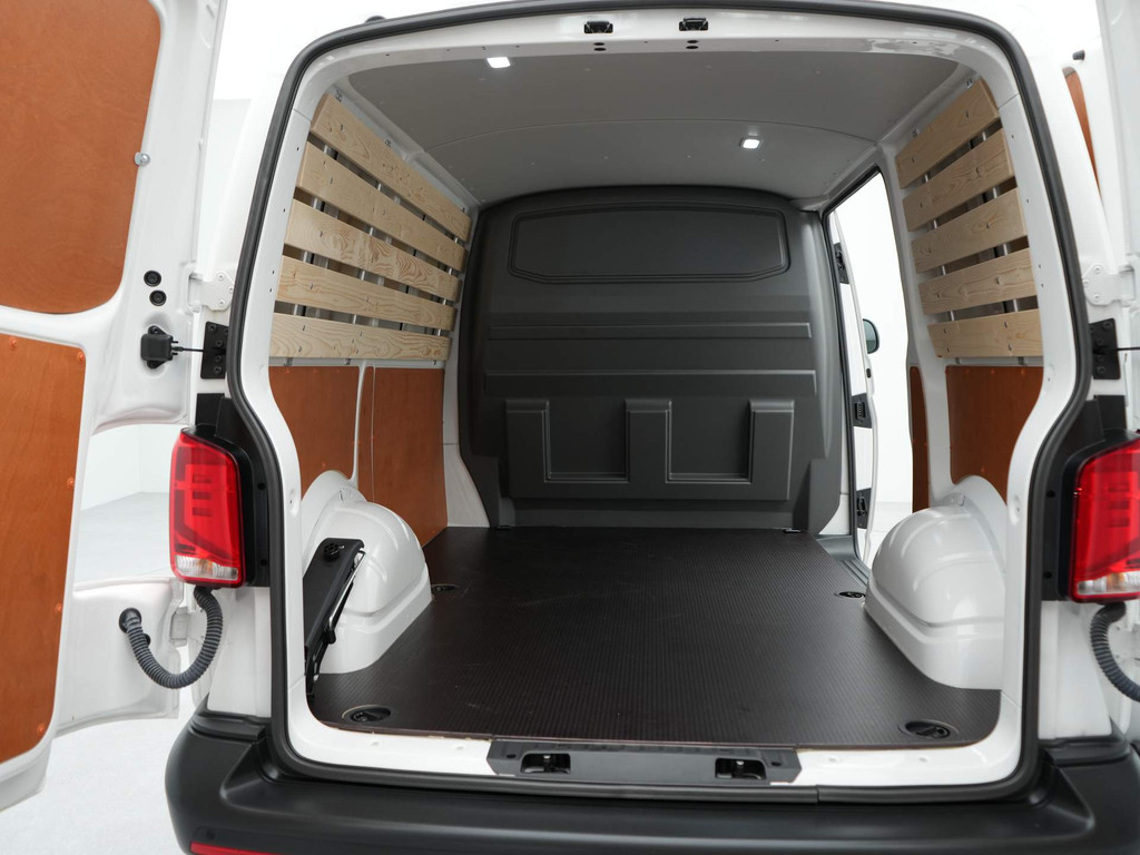 Volkswagen Transporter 2.0 TDI L1H1 26 Economy Business BPM vrij, nieuwe auto 14