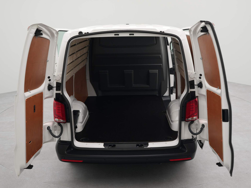 Volkswagen Transporter 2.0 TDI L1H1 26 Economy Business BPM vrij, nieuwe auto 17