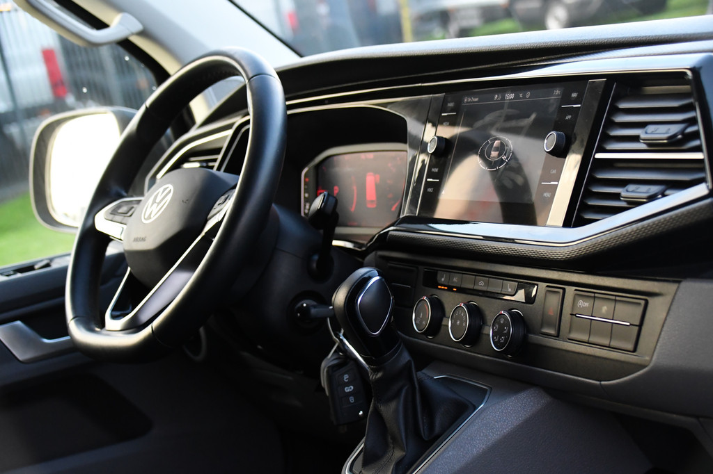 Volkswagen Transporter 2.0 TDI L1H1 32 Bulli 4Motion Virtual, Adaptieve Cruise, Carplay, 150PK, Automaat, Stoelverwarming, LED, NAVI, Uniek! 13