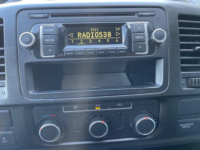 Volkswagen Transporter 2.0 TDI L1H1 BM DC Budgetline 140.000km 14