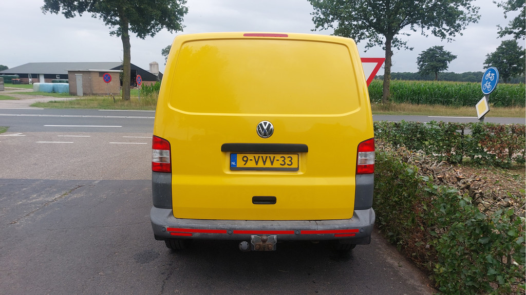 Volkswagen Transporter 2.0 TDI L1H1 Comfortline AIRCO BJ 2012 9