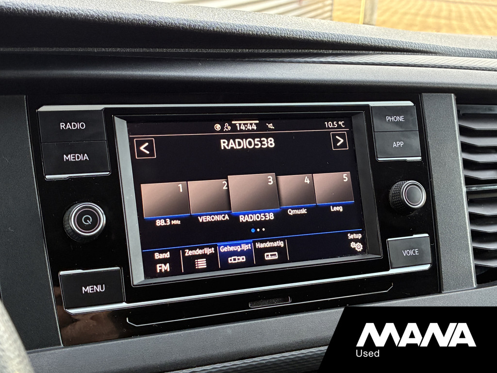 Volkswagen Transporter 2.0 TDI L1H1 Economy Business Cruise Sensoren Imperiaal Trekhaak 21