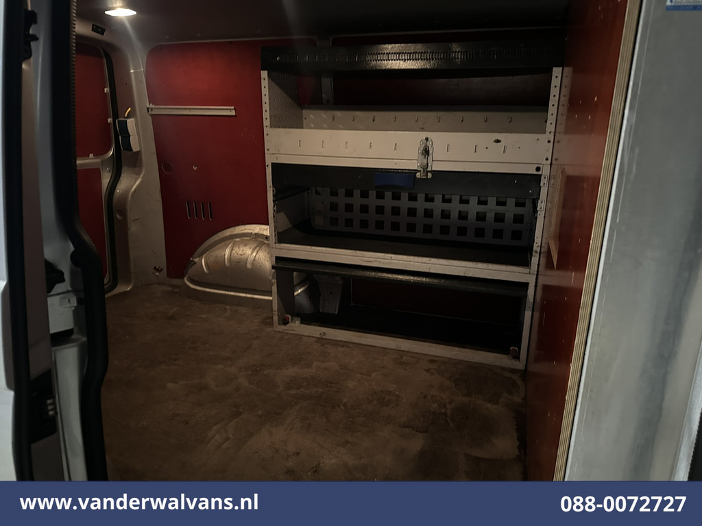 Volkswagen Transporter 2.0 TDI L1H1 Euro6 Airco | Navigatie | Apple Carplay | Android Auto | Cruisecontrol Parkeersensoren, Achterklep, Verwarmde voorruit, Bijrijdersbank 13