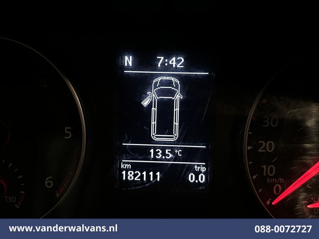 Volkswagen Transporter 2.0 TDI L1H1 Euro6 Airco | Navigatie | Apple Carplay | Android Auto | Cruisecontrol Parkeersensoren, Achterklep, Verwarmde voorruit, Bijrijdersbank 21