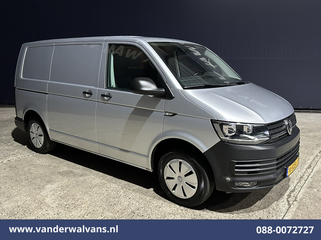 Volkswagen Transporter 2.0 TDI L1H1 Euro6 Airco | Navigatie | Apple Carplay | Android Auto | Cruisecontrol Parkeersensoren, Achterklep, Verwarmde voorruit, Bijrijdersbank 9