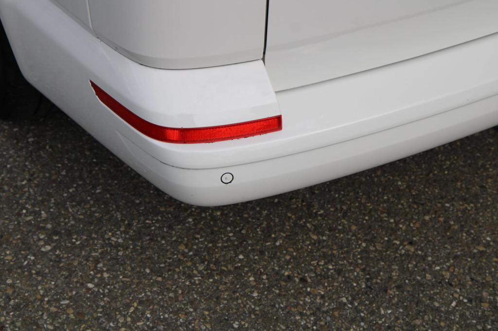 Volkswagen Transporter 2.0 TDI L1H1 Highline / 150PK Automaat / Multistuur / PDC 2x 11