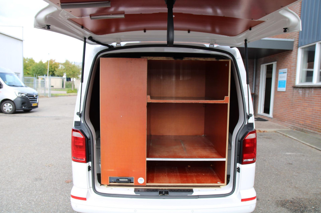 Volkswagen Transporter 2.0 TDI L1H1 Highline / 150PK Automaat / Multistuur / PDC 2x 7