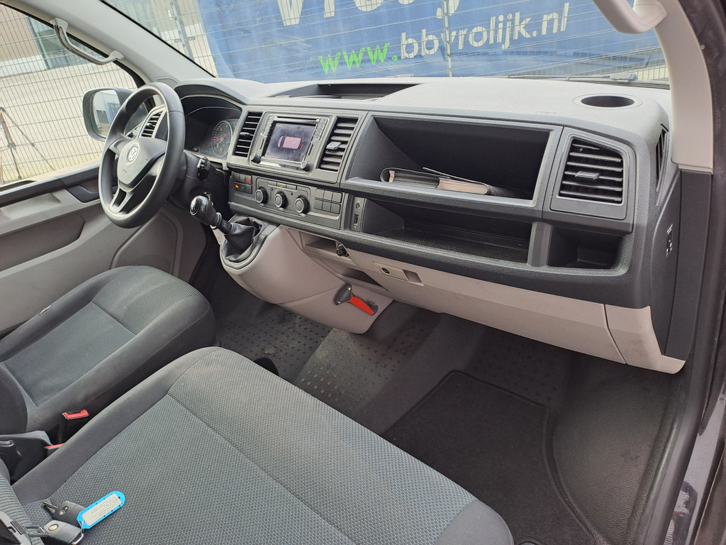 Volkswagen Transporter 2.0 TDI L1H1 Highline Navi | Apple Carplay/ Anroid Auto | Parkeer sensoren 9