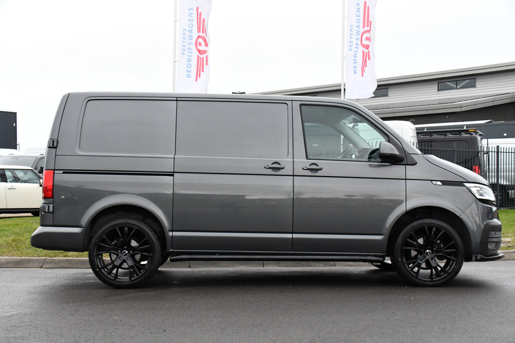 Volkswagen Transporter 2.0 TDI L1H1 PB Edition Highline Camera, Cruise, Carplay, LED, Automaat, Multimedia, Sensoren, 150PK, UNIEK! 10
