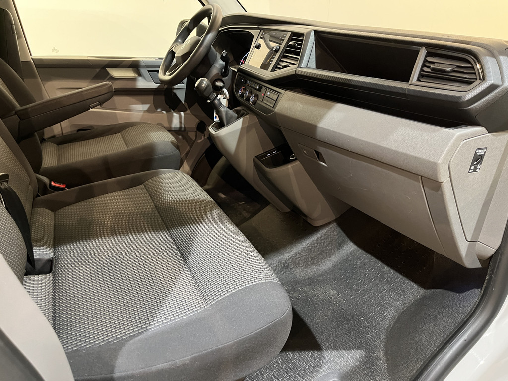 Volkswagen Transporter 2.0 TDI L1H1 Servicebus / Aluca Inrichting / Euro 6 / Airco / Camera / Cruise Control / Navigatie / CarPlay / 3-Zits / 81.000 KM !! 20