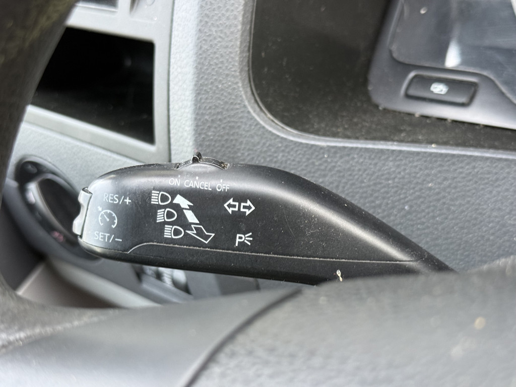 Volkswagen Transporter 2.0 TDI L1H1 T800 DC Trendline | NL-auto | Marge | Trekhaak | Airco | Cruisec. 13