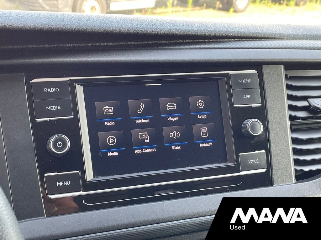 Volkswagen Transporter 2.0 TDI L1H1 Trekhaak Imperiaal Cruise Carplay Sensoren 21