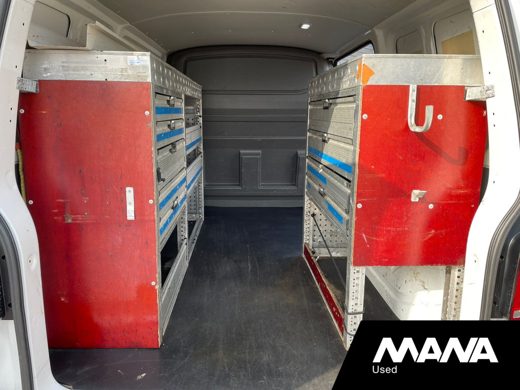 Volkswagen Transporter 2.0 TDI L1H1 Trekhaak Imperiaal Cruise Carplay Sensoren 7