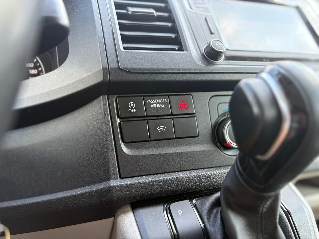 Volkswagen Transporter 2.0 TDI L1H2 Highline 150 PK|1e EIG|NAP|EURO6|AUTOMAAT|airco|cruise|apple carplay|voorruitverwarming|navi 20