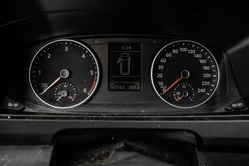 Volkswagen Transporter 2.0 TDI L1H2 | MOTOR DEFECT | PDC | Inrichting | Euro 6 12
