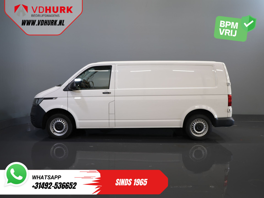 Volkswagen Transporter 2.0 TDI L2 BPM VRIJ! NL Auto/ Carplay/ Cruise/ Airco/ Navi/ PDC 10