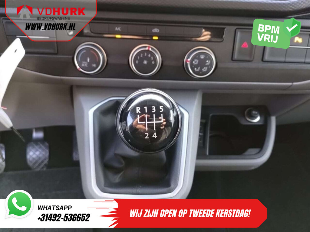 Volkswagen Transporter 2.0 TDI L2 BULLI BPM VRIJ! NL Auto/ LED/ Adapt. Cruise/ Virtual Cockpit/ 17 LMV/ Carplay/ PDC/ Airco 14