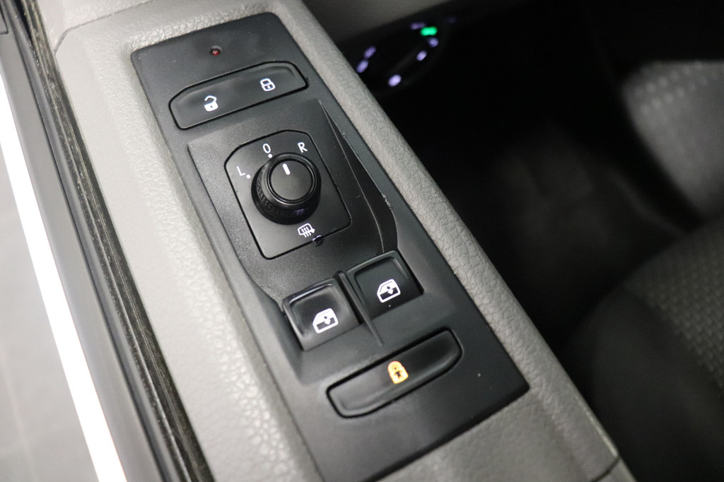 Volkswagen Transporter 2.0 TDI L2 EURO 6 - Airco - Navi - Cruise - â¬15.950,- Excl. 19