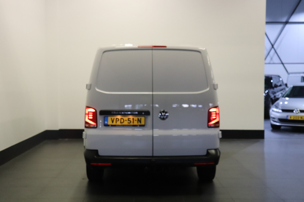 Volkswagen Transporter 2.0 TDI L2 EURO 6 - Airco - Navi - Cruise - â¬15.950,- Excl. 7