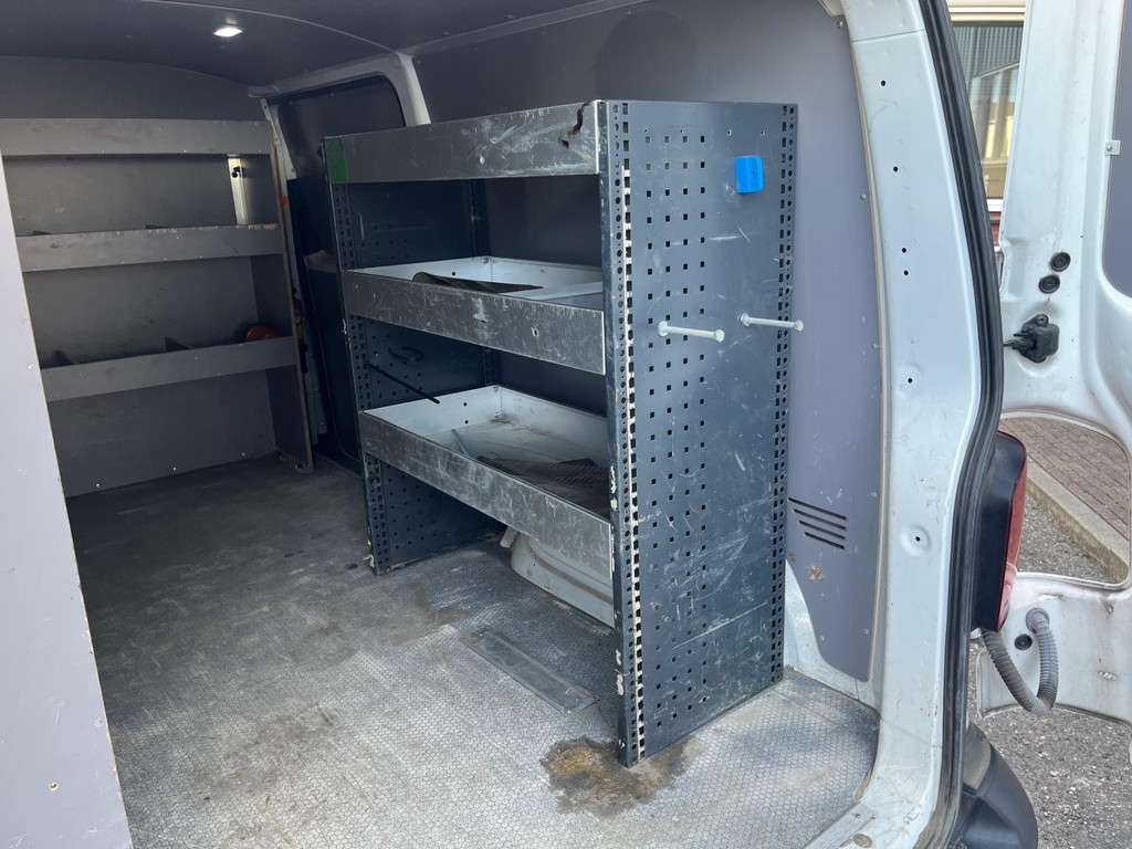 Volkswagen Transporter 2.0 TDI L2H1110PK / Trekhaak / Imperiaal / App connect / Navi / PDC 18