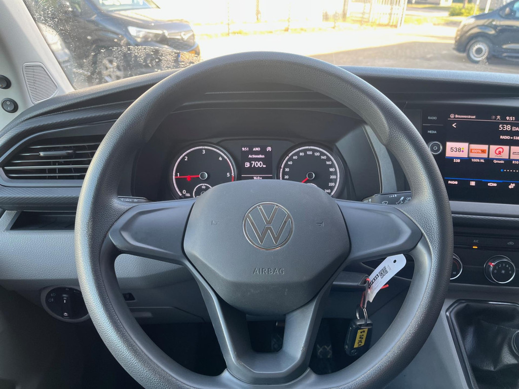 Volkswagen Transporter 2.0 TDI L2H1110PK / Trekhaak / Imperiaal / App connect / Navi / PDC 8