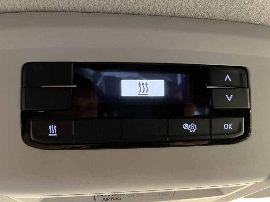 Volkswagen Transporter 2.0 TDI L2H1 150 PK Automaat Servicebus / Bott Inrichting / Euro 6 / 2X Schuifdeur / Airco / Cruise Control / Camera / CarPlay / Klep / 56.200 KM !! 12