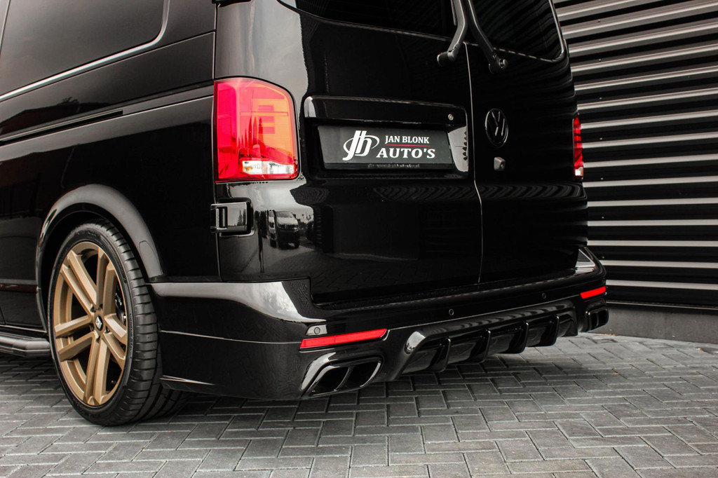 Volkswagen Transporter 2.0 TDI L2H1 150PK DIRECT RIJDEN BULLI SPECIAL / LEDEREN BEKLEDING / DUBBEL CABINE / NAVIGATIE / ACTIVE 13