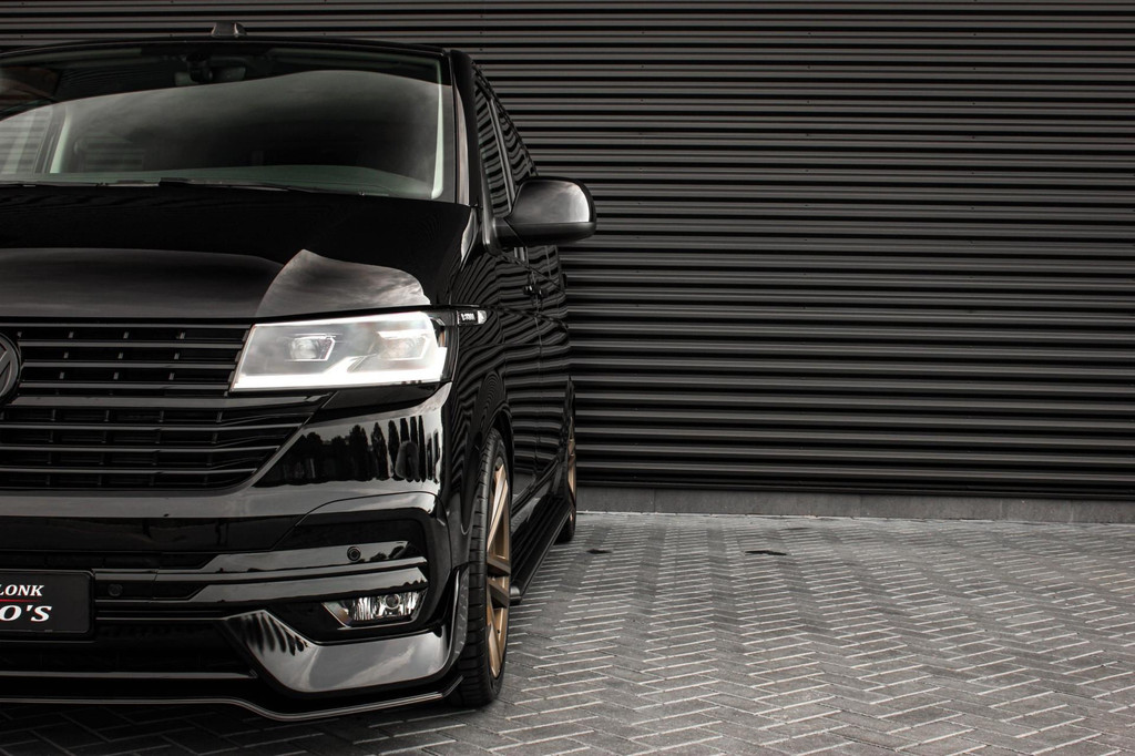 Volkswagen Transporter 2.0 TDI L2H1 150PK DIRECT RIJDEN BULLI SPECIAL / LEDEREN BEKLEDING / DUBBEL CABINE / NAVIGATIE / ACTIVE 7