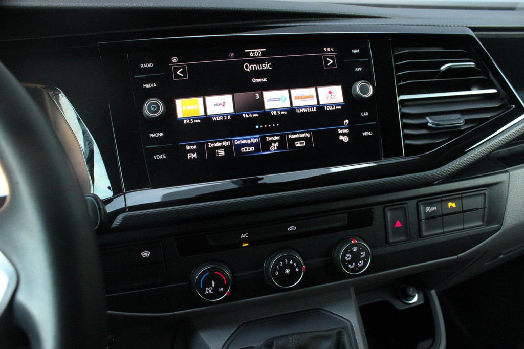 Volkswagen Transporter 2.0 TDI L2H1 150PK JB-EDITION DSG / PDC / VERLAGINGSVEREN / LEDEREN BEKLEDING / FULL / APPLE CARPLAY / NAVI 19