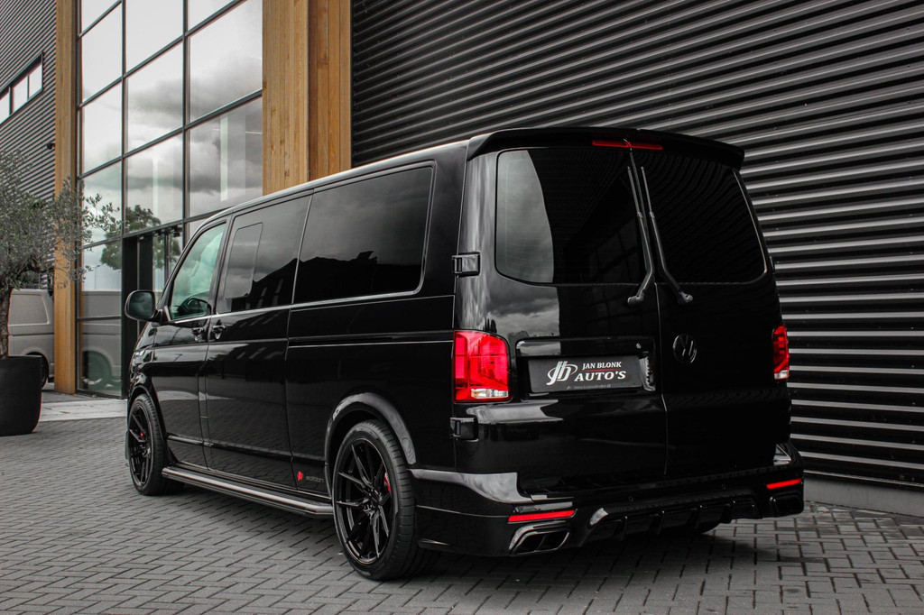Volkswagen Transporter 2.0 TDI L2H1 199PK BULLI DC 4MOTION DUBBEL CABINE / KUIPSTOELEN / FULL OPTINS / LEDERENBEKLEDING/FULL BLACK 11