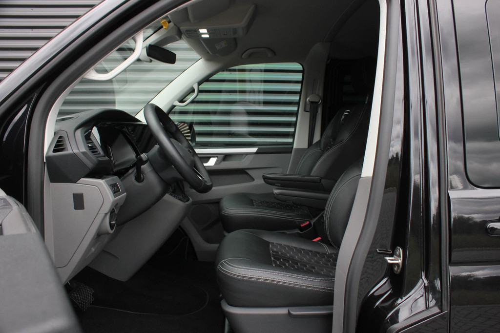 Volkswagen Transporter 2.0 TDI L2H1 199PK BULLI DC 4MOTION DUBBEL CABINE / KUIPSTOELEN / FULL OPTINS / LEDERENBEKLEDING/FULL BLACK 14