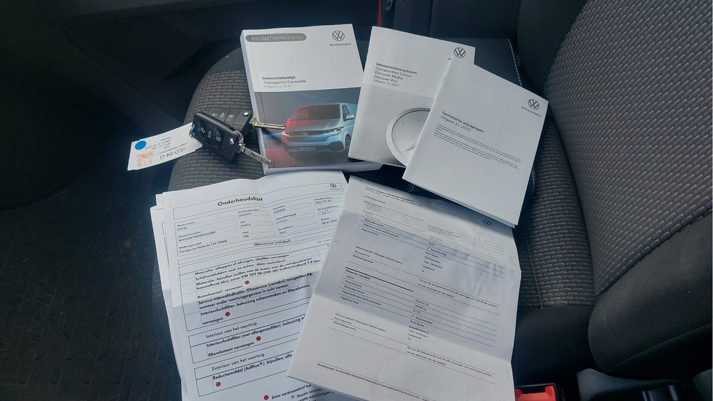 Volkswagen Transporter 2.0 TDI L2H1 28 AIRCO/NAVI BJ 2021 7