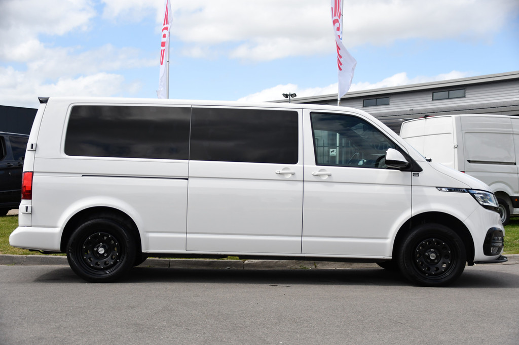 Volkswagen Transporter 2.0 TDI L2H1 28 Bulli Virtual, Camera, Carplay, LED, 150pk, Stoelverwarming, Leder, Automaat, Voorruit verwarming, 2 xStoel, Uniek! 10
