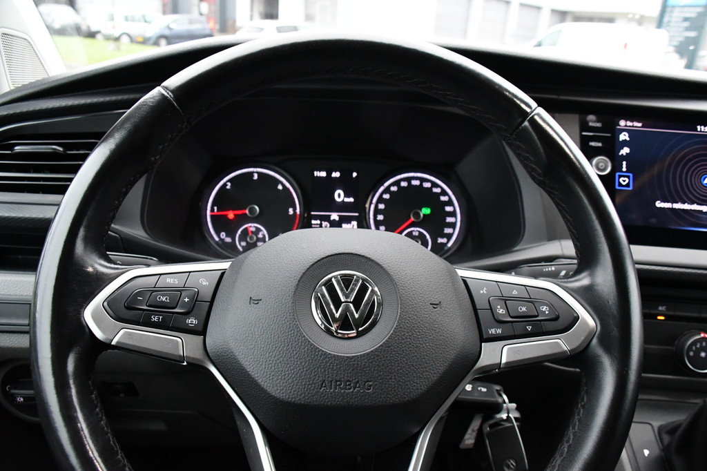 Volkswagen Transporter 2.0 TDI L2H1 30 Black & White Edition Cruise, Carplay, 2 x Schuifdeur, Sensoren, Automaat, 150PK, LED, UNIEK! 15