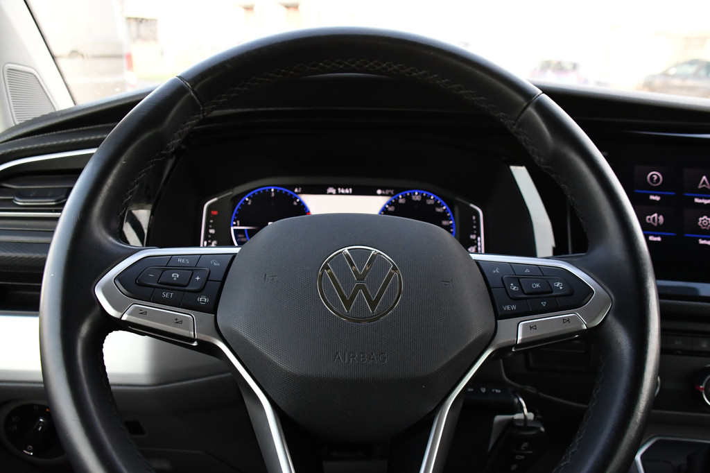 Volkswagen Transporter 2.0 TDI L2H1 30 DC Bulli Black Edition Virtual, Adaptie cruise, Camera, Carplay, 199pk, Sensoren, Automaat, Leder, Trekhaak, LED, 2 x Schuifdeur, Uniek! 15