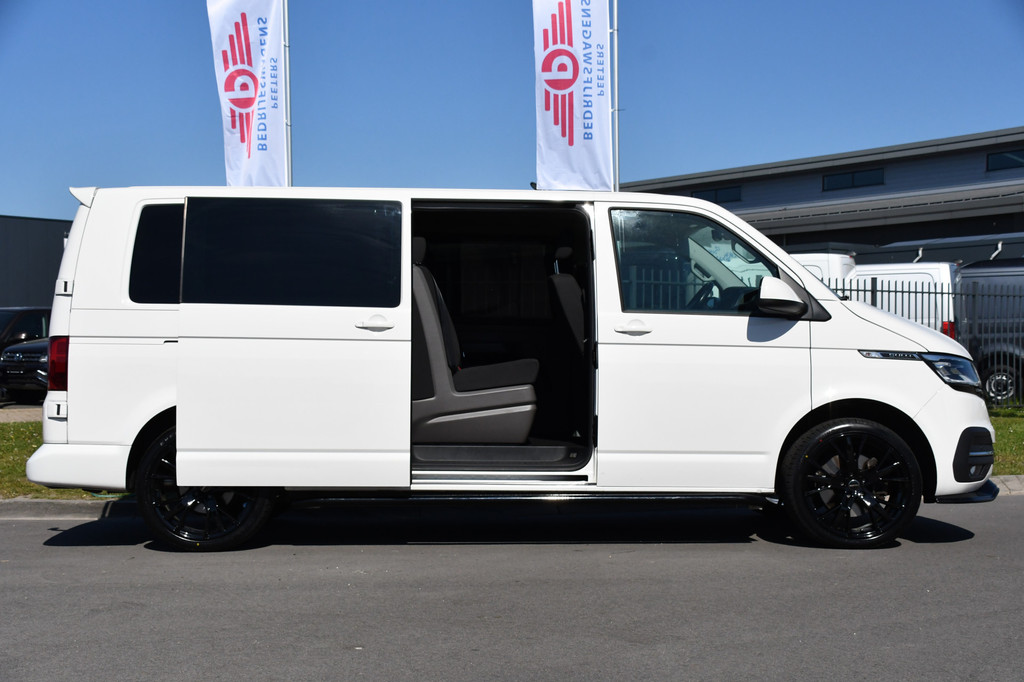 Volkswagen Transporter 2.0 TDI L2H1 30 DC Bulli Virtual, Adaptieve Cruise, 199PK, LED, Electrische deur, Stoelverwarming, Trekhaak, Uniek! 11