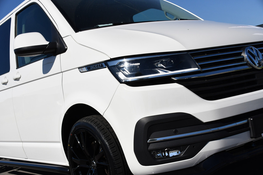 Volkswagen Transporter 2.0 TDI L2H1 30 DC Bulli Virtual, Adaptieve Cruise, 199PK, LED, Electrische deur, Stoelverwarming, Trekhaak, Uniek! 18