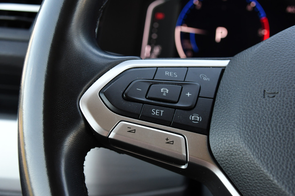 Volkswagen Transporter 2.0 TDI L2H1 30 DC Bulli Virtual, Adaptieve Cruise, 199PK, LED, Electrische deur, Stoelverwarming, Trekhaak, Uniek! 20