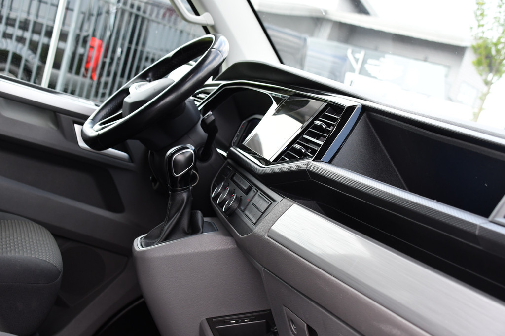 Volkswagen Transporter 2.0 TDI L2H1 30 DC Bulli Virtual, Adaptieve Cruise, Carplay, Stoelverwarming, 2 x Schuifdeur, 150pk, Camera, Trekhaak, LED, Uniek! 15