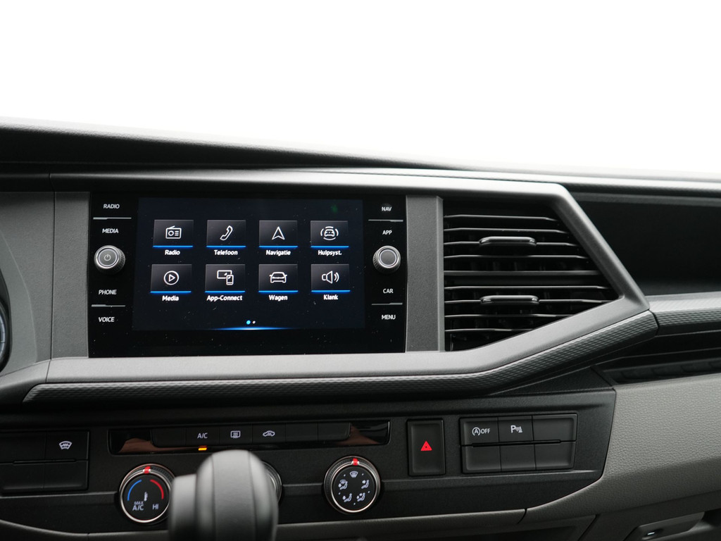 Volkswagen Transporter 2.0 TDI L2H1 30 Highline 204 pk showroom model 2 schuifdeuren BPM vrij 13