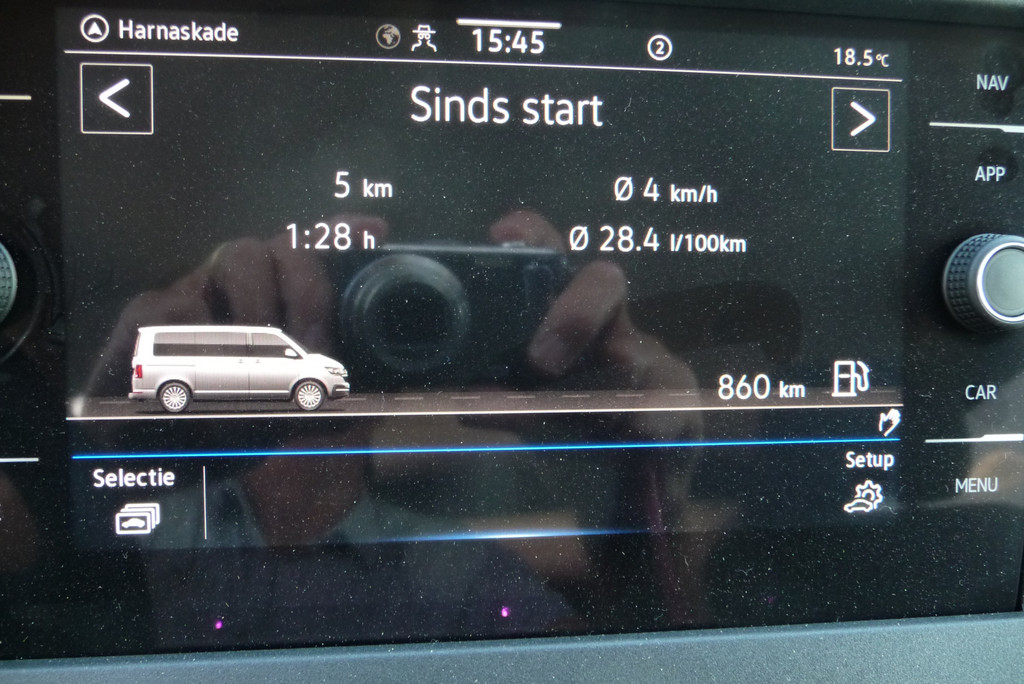 Volkswagen Transporter 2.0 TDI L2H1 30 Highline DC 5 zits Aut 204 pk 2 zijschuifdeur, trekhaak, BPM vrij 21