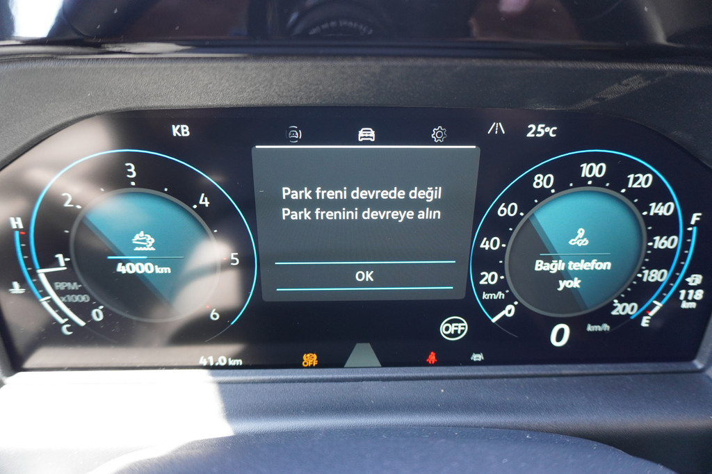 Volkswagen Transporter 2.0 TDI L2H1 30 Style 150 pk, Navigatie, Climatronic, PDV V + A, Achteruitrijcamera 11