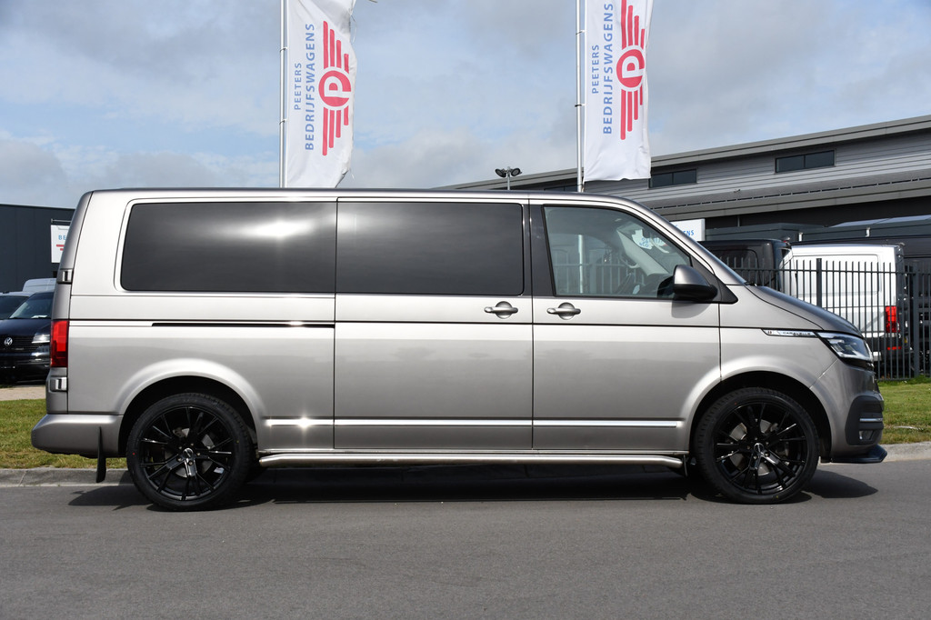 Volkswagen Transporter 2.0 TDI L2H1 32 DC Caravelle Full Options! Virtual, Adaptieve Cruise, Camera, Carplay, LED, Automaat, 2 x Schuifdeur, Clima, Uniek! Bulli, Highline 10