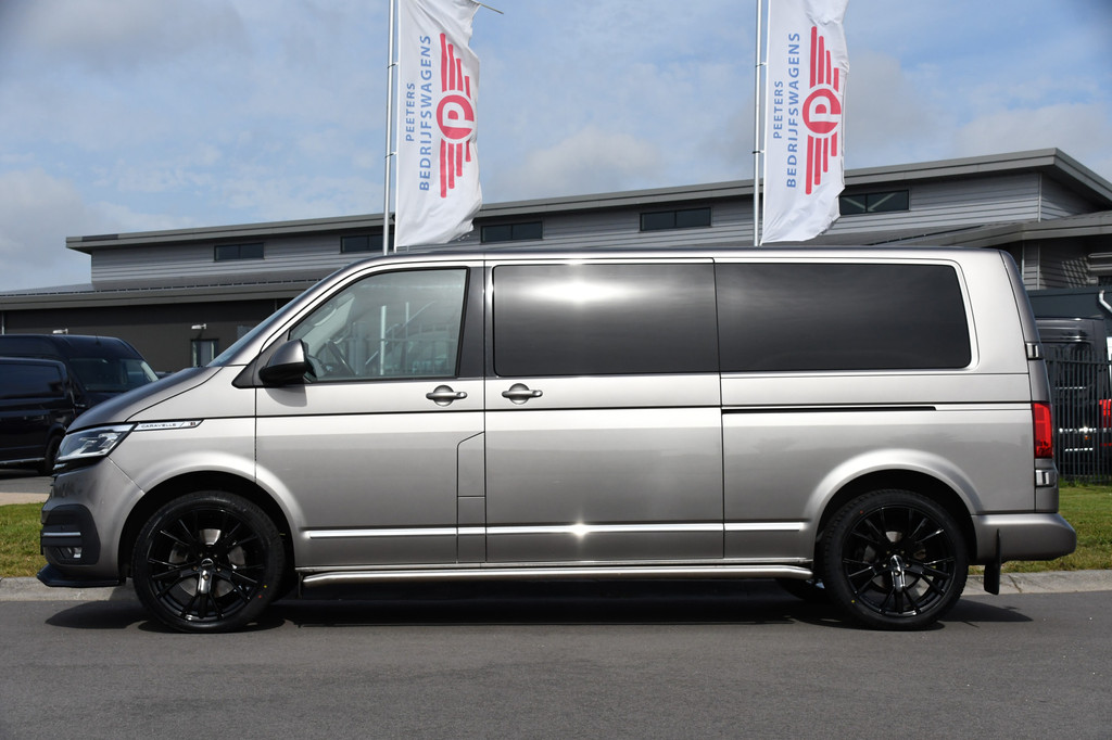 Volkswagen Transporter 2.0 TDI L2H1 32 DC Caravelle Full Options! Virtual, Adaptieve Cruise, Camera, Carplay, LED, Automaat, 2 x Schuifdeur, Clima, Uniek! Bulli, Highline 9