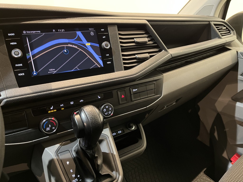 Volkswagen Transporter 2.0 TDI L2H1 4Motion 150 PK Automaat / Euro 6 / Servicebus / Sortimo Inrichting / Airco / Cruise Control / Camera / Trekhaak / CarPlay / Navigatie / Klep 7