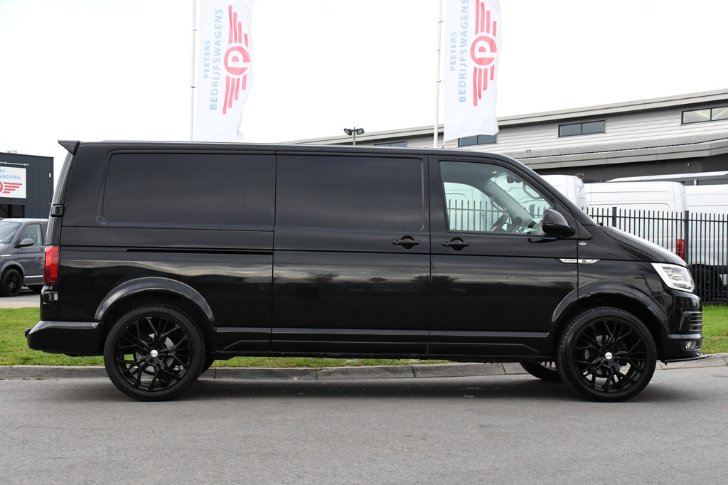 Volkswagen Transporter 2.0 TDI L2H1 Black Edition Highline Adaptieve Cruise, Camera, Carplay, Leder, Trekhaak, Sensoren, 150pk, Automaat, Uniek! 10