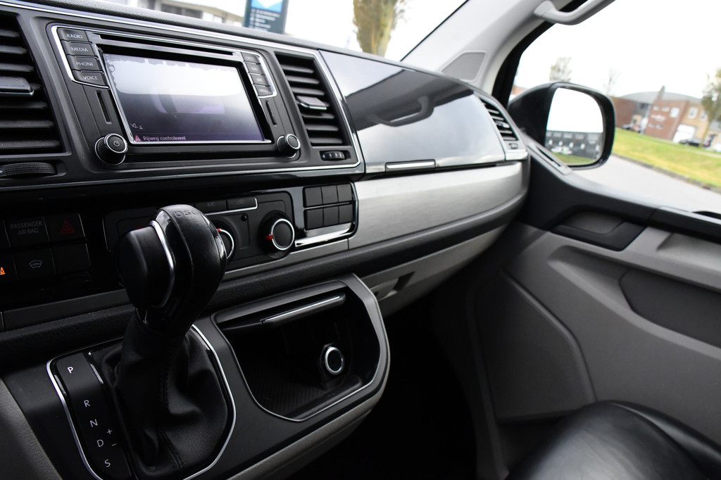 Volkswagen Transporter 2.0 TDI L2H1 Black Edition Highline Adaptieve Cruise, Camera, Carplay, Leder, Trekhaak, Sensoren, 150pk, Automaat, Uniek! 20